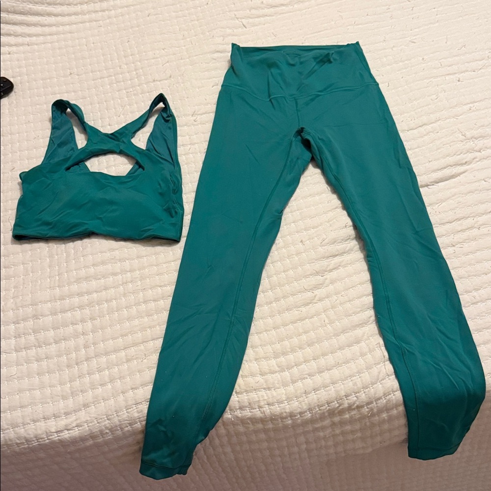 Lululemon green Activewear Set. Leggings-size 6 Bra- size XXS/XS.